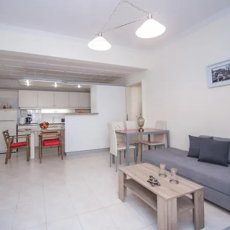 بيت للعطل Urban A مدينة زاكينثوس